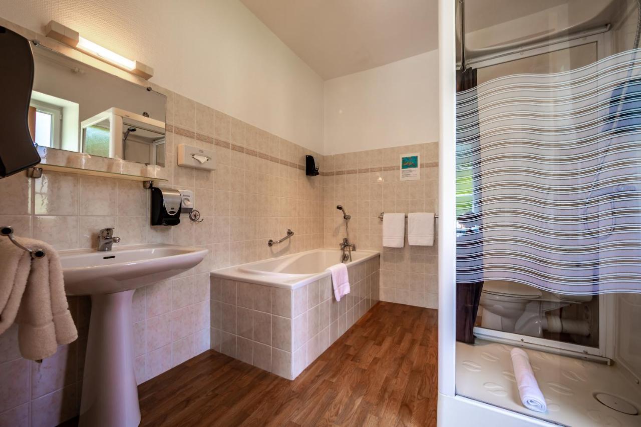 דוארננה Auberge De Kerveoc'H מראה חיצוני תמונה
